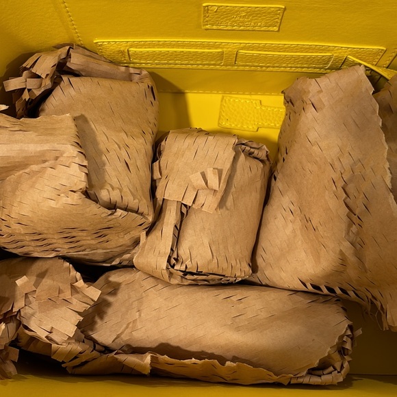 Bright Yellow Leather Handbag - Picture 2 of 3